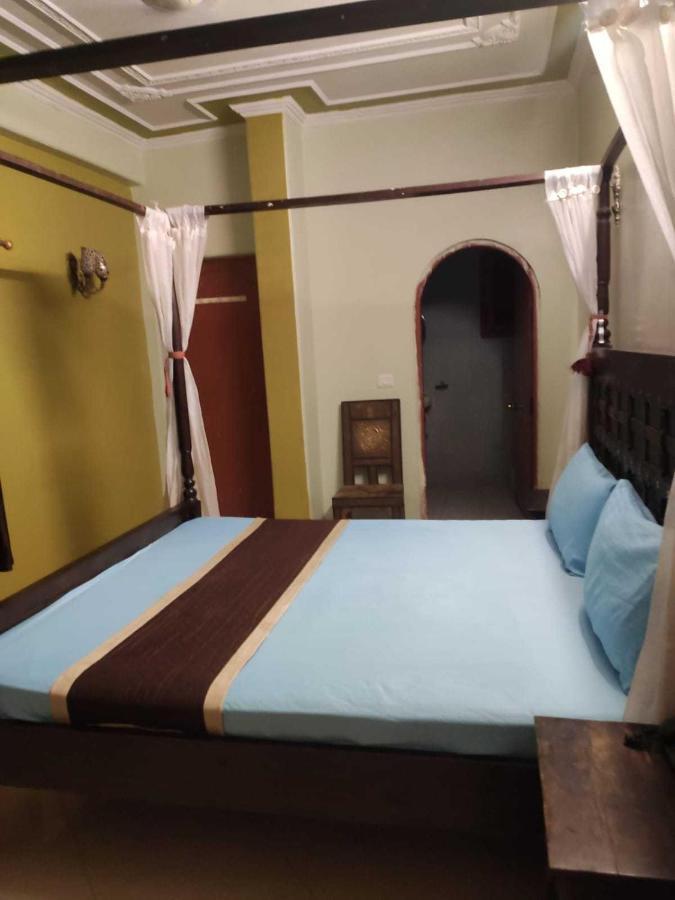 Oyo Hotel Sunshine Palace Jaipur Buitenkant foto